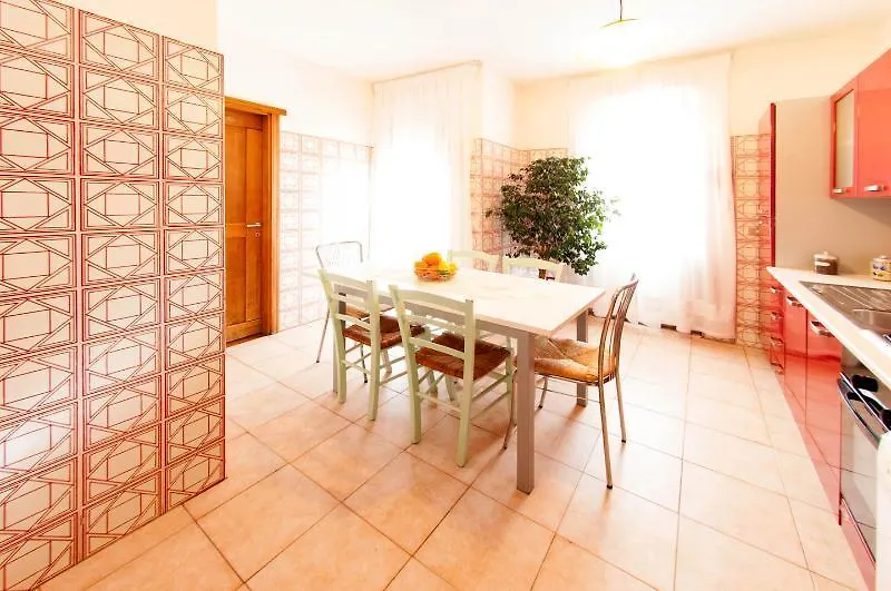 Via Genova Apartment Olbia Italië