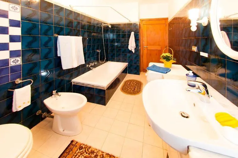 Via Genova Apartment Olbia 0*,